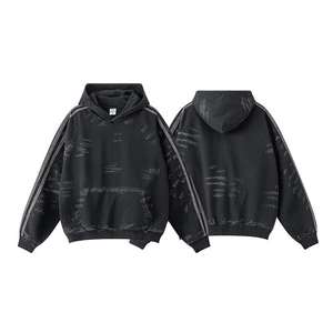 Sweat à capuche oversize vintage noir délavé pour homme, couleur anthracite, imprimé rayé et effet usé - Product Image 2