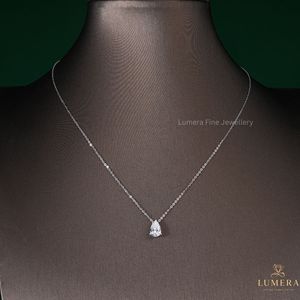 Collar Solitario Clásico Minimalista con Diamante Cultivado en Laboratorio en Forma de Pera, Cadena para Uso Diario, Regalo de Graduación Personalizado para Mujer, Oro - Product Image 4