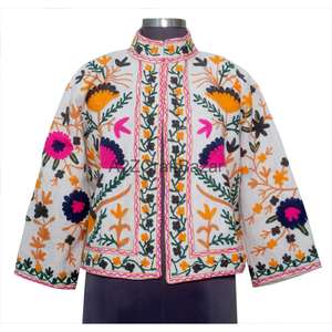 Veste bomber pour femme, vintage, broderie Suzani, motif floral, volants, écologique, respirante, séchage rapide, col en V, 100% coton - Product Image 2