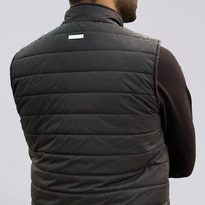 Gilet matelassé léger pour homme en polyester, personnalisé avec logo, sans manches, haute qualité - Product Image 6