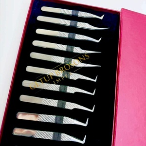 Pince à épiler pour cils GETUP BROSONS IMPEX de haute qualité, en acier inoxydable, couleur argent, pointe lisse, poignée diamantée, antimagnétique - Product Image 3