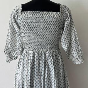 Vestido Midi Vintage para Mujer, 100% Algodón, Estampado a Mano, Cintura Natural, Tejido Transpirable, Sostenible y Atemporal - Product Image 5