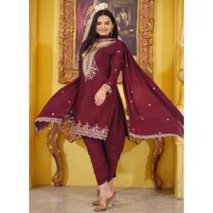 Ensembles de designer pour femmes Costume Chinon Dhoti brodé avec séquence de travail brodé - Product Image 3