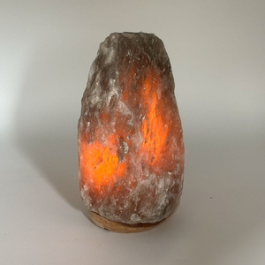 Lámparas de Sal del Himalaya Grises de Diseño, Cristal Artesanal de Alta Calidad para Decoración del Hogar, con Logotipo Personalizado, Fabricación Directa de Fábrica - Product Image 1