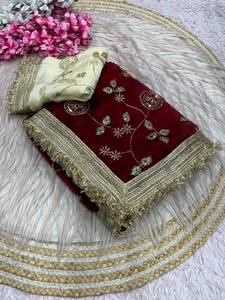 Sari de satén de seda Fandy con cuentas y lentejuelas para novias y fiestas, y blusa de satén de seda Fandy con cuentas y lentejuelas. - Product Image 1