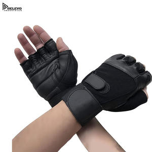 ถุงมือกันบาดระดับ 5 สีดำ ครึ่งนิ้ว สำหรับทุกเพศ ทนทาน ระบายอากาศได้ดี ป้องกันการบาด ป้องกันการกระแทก เหมาะสำหรับมอเตอร์ครอส - Product Image 2