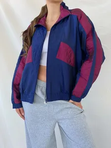 Veste de sport pour femme, coupe racer, color block, bleu marine et rouge, avec fermeture éclair, imperméable, softshell, coupe-vent, en polyester, pour l'automne et les tenues décontractées - Product Image 6