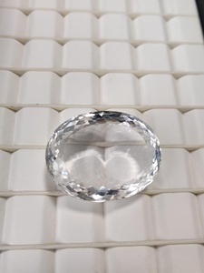 Quartz blanc naturel massif, taille ovale géante, qualité muséale, cristal de roche, pierre précieuse en vrac pour collectionneurs et fabrication de bijoux - Product Image 4