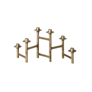 Porte-bougie personnalisé de haute qualité avec finition couleur or, décoration de fête pour les événements à domicile et la décoration de table de mariage - Product Image 1