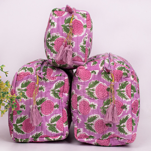 Pochette de rangement cosmétique personnalisée à motif floral, en coton matelassé fait main, sacs de voyage pour maquillage et articles de toilette pour femmes, imprimés au bloc - Product Image 2