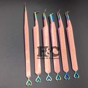 แหนบต่อขนตาแบบใหม่ รุ่น Heart Tweezers ยี่ห้อ Mink Private Label ทำจากสแตนเลสแท้ แข็งแรง ทนทาน จับถนัดมือ พร้อมหัวแหนบหลากหลายรูปแบบ - Product Image 5