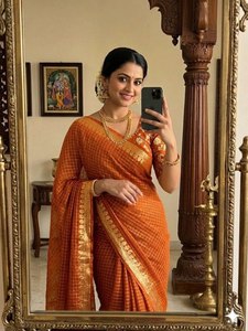 Women’s Premium Viscose <b>Saree</b> – Temple Border & Checkered Design with Meena Work Blouse - Product Image 3