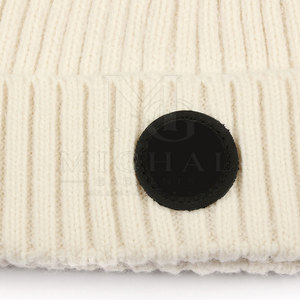 Low MOQ Classic Style Knit Beanie <b>Hat</b> For Women And <b>Men</b> Stylish Casual Warm <b>Winter</b> Headwear For Daily Use - Product Image 3