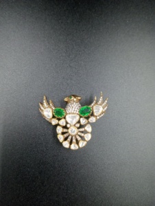 Eagle Shape Silver <b>Gold</b> Plated Brooch Pins with Moissanite Polki Stones Unisex Engagement Wedding Party Fashion Accessory Gift - Product Image 4
