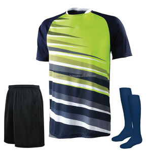 Uniforme de fútbol ligero de alta calidad, ropa deportiva, camisetas/pantalones cortos sublimados - Product Image 5