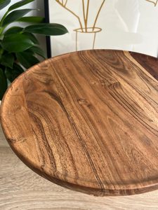 Support à gâteau en bois de style farmhouse haut de gamme avec un design de perles luxueuses pour la présentation en boulangerie, les mariages et la décoration de desserts. - Product Image 6