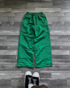 Pantalon de survêtement large personnalisé pour homme, en nylon léger, style streetwear, taille élastique, coupe décontractée, approvisionnement en gros OEM - Product Image 3