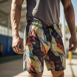 Shorts de sport pour homme, bleu et jaune rayés, séchage rapide, avec poches, taille élastique, longueur mi-cuisse, 100% polyester, impression par sublimation - Product Image 5