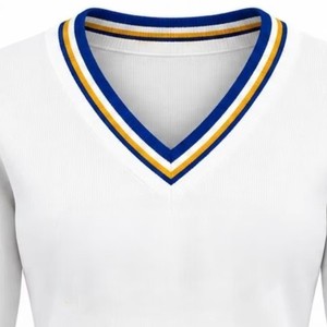 Suéter de Punto Acrílico 100% para Mujer, Cuello en V, Color Blanco, con Logotipos Personalizados Bordados, Manga Larga, Estilo Preppy - Product Image 3