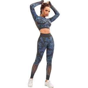 New Arrival All Over Sublimation Print Breathable Gym Fitness Bra & Legging Yoga Set High Quality Made in Pakistan OEM Service - Product Image 6
