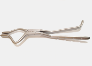 ชุดคีมถอนฟันพรีเมียม Rowe Disimpaction Forceps ซ้ายและขวา ทำจากสแตนเลสสตีล ใช้ซ้ำได้ ฆ่าเชื้อได้ด้วยหม้อนึ่งความร้อน เครื่องมือจัดตำแหน่งสำหรับศัลยกรรมขากรรไกรและใบหน้า - Product Image 5