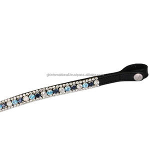 Diadema de cuero para caballo con forma de onda, incrustada con cadena de diamantes de imitación de tres filas de cristales decorativos de la mejor calidad y cierre de botón a presión. - Product Image 6