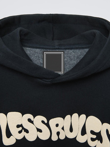 เสื้อฮู้ดดี้ผู้ชายสไตล์มินิมอลแบบสั่งทำพิเศษ – เสื้อฮู้ดดี้พิมพ์ลาย ผ้าพรีเมียม ทรงหลวม สตรีทแวร์ ระบายอากาศได้ดี เสื้อฮู้ดดี้แบบ OEM - Product Image 2
