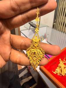 Tikli Maang Tikka en or massif 22 carats, bijou de front en or jaune véritable, accessoire de cheveux de mariée indienne, coiffe de mariage traditionnelle - Product Image 3