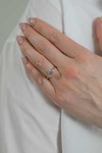 Anillos de Compromiso de Oro Sólido de 14k y 18k con Diamantes Cultivados en Laboratorio, Corte Redondo, Seis Puntas, Solitario, Joyería Fina para Uso Diario, Venta al Por Mayor - Product Image 4