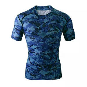 Excellent fabricant de rashguards pour hommes, entièrement personnalisables, respirants, à manches courtes, de haute qualité, très demandés et très tendance. - Product Image 2