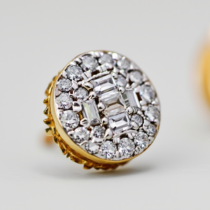 Pendientes de Diamantes Naturales Redondos y Baguette de 0.24 Ct, Oro Amarillo de 14k, Joyería Fina para Mujer - Product Image 6