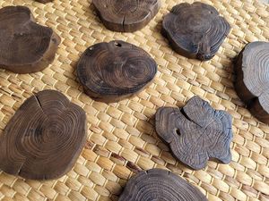 Posavasos de Madera Rústicos Hechos a Mano, Posavasos Pequeños de Madera Natural para Ceremonia del Té - Product Image 5