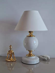 Lámpara, lámpara de base abstracta, lámpara de mesa artística, lámpara de decoración para el hogar, lámpara de mesa para habitación de hotel, lámpara de escritorio para oficina, lámpara de mesa auxiliar - Product Image 2