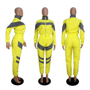 Ensemble veste et pantalon de survêtement imperméable et respirant de qualité supérieure, motif uni, idéal pour l'extérieur – Collection 2026 à succès - Product Image 1