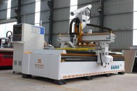 Centre d'usinage CNC linéaire M8 ATC, système LNC, routeur CNC Hiwin YYC pour le travail du bois et le nesting