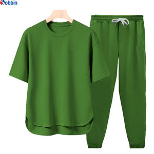 Conjunto de Ropa para Hombre, Estilo Casual, Unisex, Personalizado con Impresión por Transferencia de Calor, Conjunto de Verano de 2 Piezas, Camiseta de Manga Corta y Pantalones Deportivos - Product Image 4