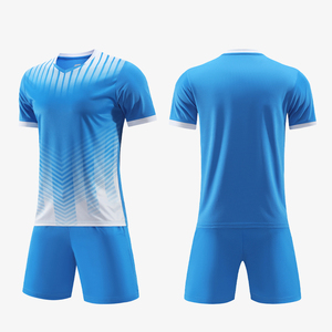 Conjunto de Camiseta y Pantalones Cortos de Fútbol Personalizados para Hombre, Uniforme de Práctica de Equipo Transpirable de Secado Rápido, Proveedor OEM - Product Image 3