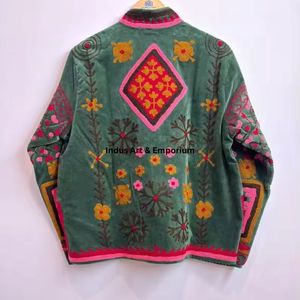 Chaqueta de algodón Suzani hecha a mano en India, chaqueta corta bordada a mano, abrigo unisex, chaqueta corta Suzani hecha a mano - Product Image 6