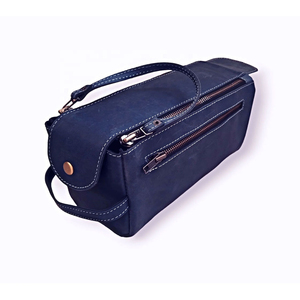 Leather <b>Toiletry</b> Bag Rectangle Portable Minimalist Design Brass Zipper Bathroom Use <b>Storage</b> Bag for <b>Toiletries</b> - Product Image 1