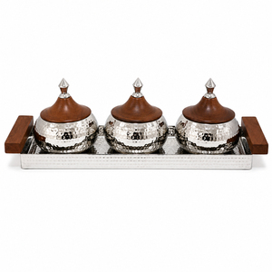 Ensemble de service de luxe à 3 bols avec couvercle et plateau en bois, en acier inoxydable martelé, pour fruits secs, noix, dattes et condiments, idéal pour le Ramadan - Product Image 1