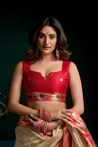 เสื้อผ้าอินเดีย-ปากีสถาน ผ้าไหมซารีแท้ พร้อมงานปักดิ้นทองบริสุทธิ์ ผ้าไหมบานาราซีเนื้อนุ่ม พร้อมดีไซน์แบบปาธานี - Product Image 4