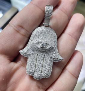 Colgante de Mano de Hamsa con incrustaciones de Moissanita VVS en Plata de Ley 925, Joyería Hip Hop de Lujo para Hombre, Colgante Religioso que pasa la prueba del tester - Product Image 1