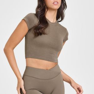 T-shirts courts personnalisés pour femmes avec logo – Vêtements de sport, tenues de gym, yoga, entraînement – T-shirts ajustés de haute qualité – Vente en gros, fournisseur OEM - Product Image 3