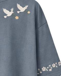 T-shirt court femme bleu acier avec broderie florale colombe, manches courtes, décontracté, en mélange de coton doux, haut d'été pour femme, vente en gros - Product Image 5