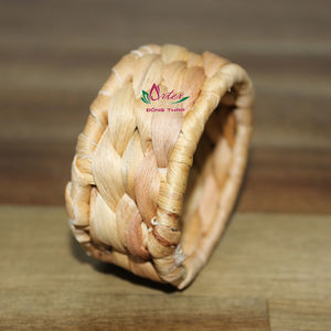 Cesta de almacenamiento de algas marinas tejidas de fábrica Artex Dong Thap con artesanías de jacinto de agua para decoración interior del hogar - Product Image 2