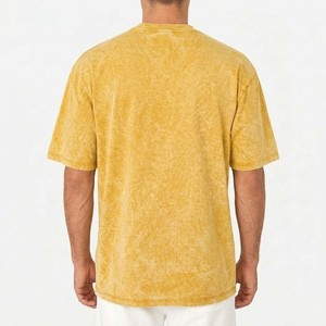 เสื้อยืดผู้ชายสีเหลือง Mineral Wash ผ้าฝ้ายนุ่ม สวมใส่สบาย สไตล์ลำลองสำหรับฤดูร้อน วินเทจ สั่งทำได้ รับผลิตแบรนด์ส่วนตัว ขายส่ง - Product Image 4