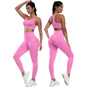 Conjunto de Yoga Rosa para Mujer, Ropa Deportiva, Sujetador Deportivo Transpirable y Leggings Cortos de Compresión, Ropa Elástica para Entrenamiento en el Gimnasio - Product Image 2