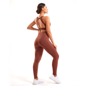 Stylish High Quality Breathable Lightweight Comfortable Performance Best Seller Fitness Wear High Waist Leggings Sports Bra Set - Product Image 3