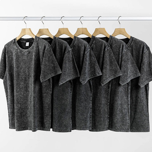 T-shirts en coton 100% 230 g/m², effet délavé, manches longues, personnalisables avec logo imprimé, coupe oversize, haute qualité pour homme. - Product Image 2