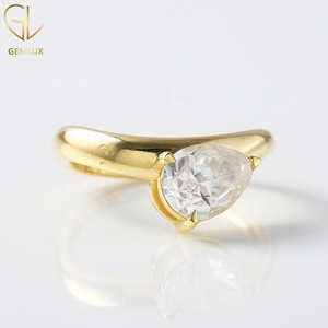 18K Gold Pear Cut Moissanite Diamond East To West <b>Solitaire</b> <b>Ring</b>, Minimalist Cuvred Engagement <b>Ring</b> for Women - Product Image 3